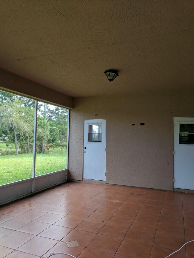 Foto del edificio - 2181 SE Morningside Blvd