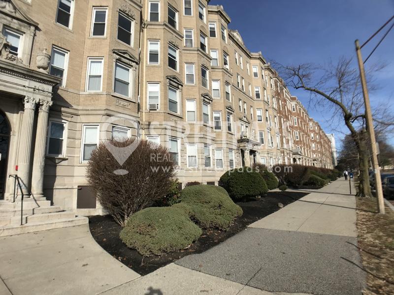 Building Photo - 2 bedroom in Boston MA 02215