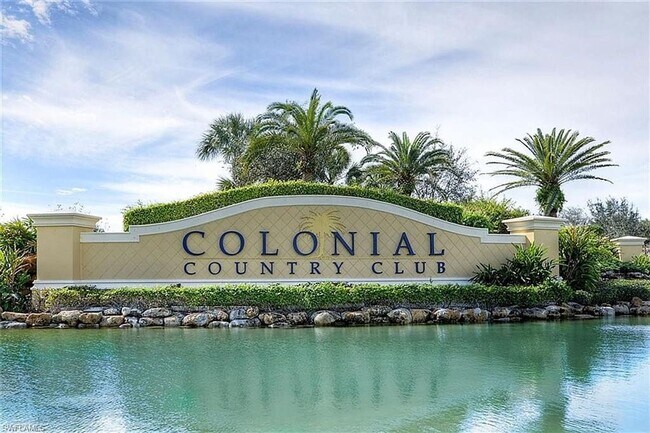 Foto del edificio - 3 bedroom 2 bath pool home in Colonial Cou...