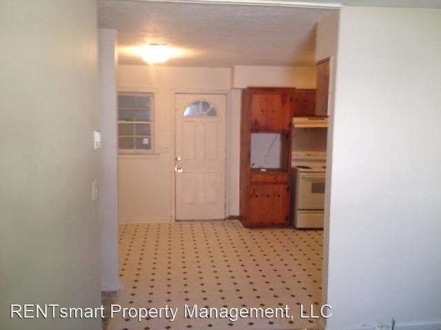 Building Photo - 3 br, 1 bath House - 1725 Celia Drive
