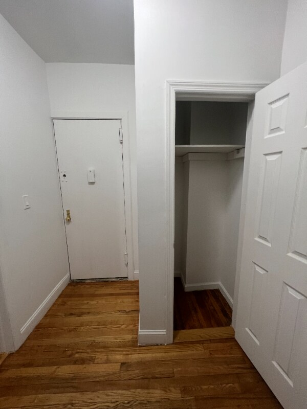 316 E 211th St Unit 3, The Bronx, NY 10467 Room for Rent in The Bronx