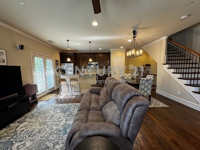 Building Photo - Sophisticated 2/2.5/2 Condo In Gated Commu...