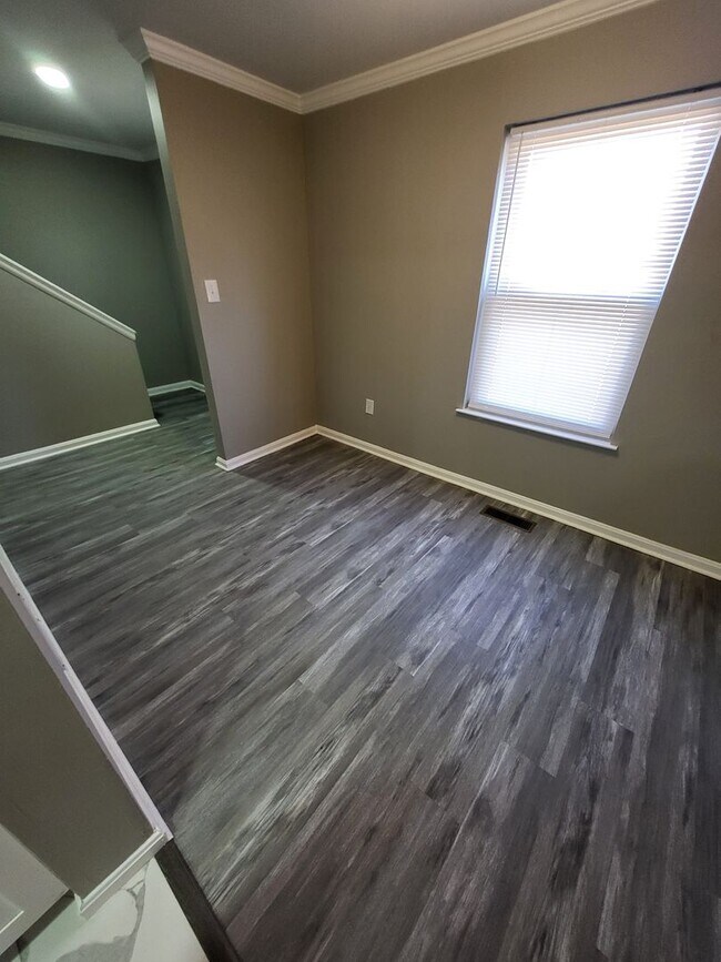 Foto del edificio - 3Bed 3 Bath Finished Basement!