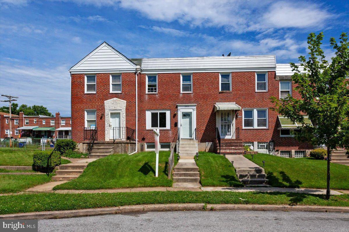 Primary Photo - 3902 Elmora Ave