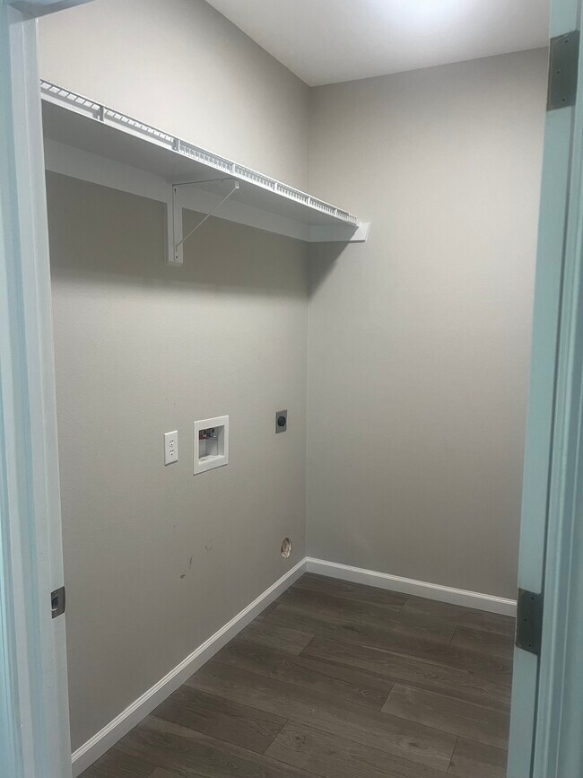 Foto del edificio - 177 Ridge Ln