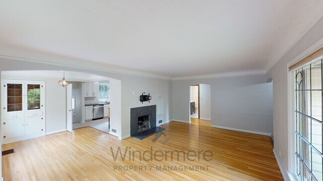 Foto del edificio - 130 Whitman St