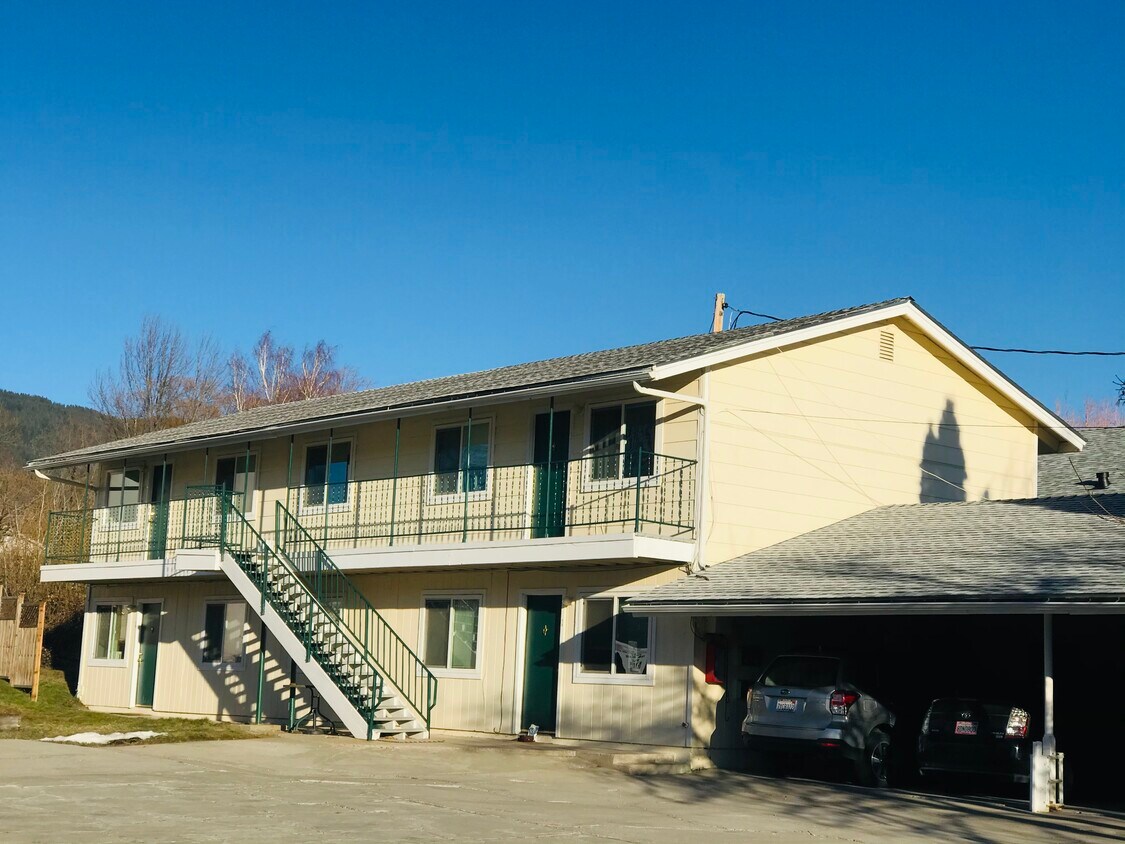 Primary Photo - 622 Chestnut St