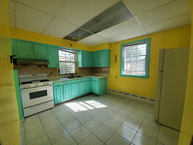 Foto del edificio - 300 Summit Ave