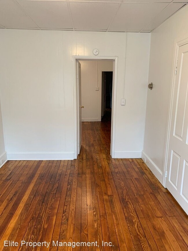 Building Photo - 509 E Philadelphia St