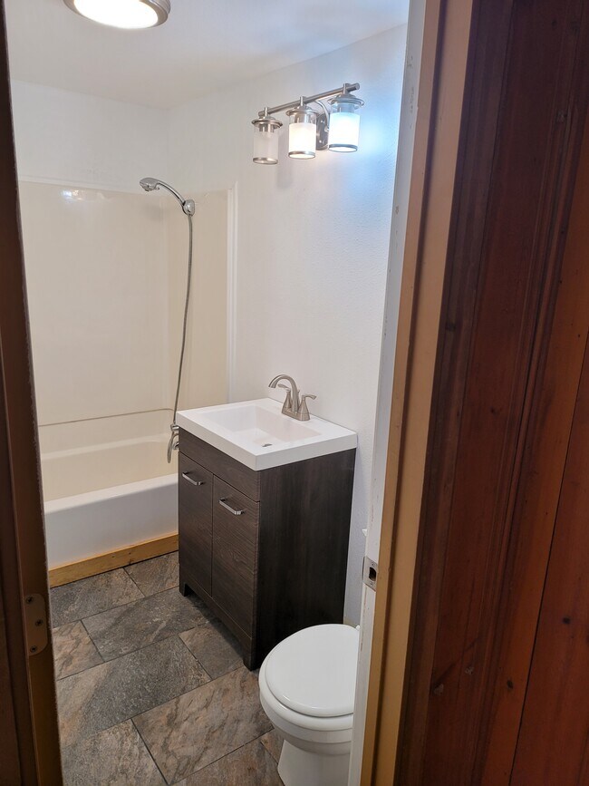Foto del edificio - 26371 Hilltop Dr