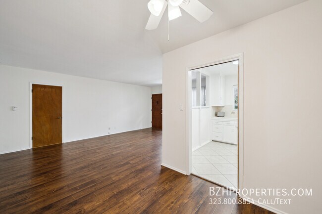 Building Photo - 8441 Blackburn Ave
