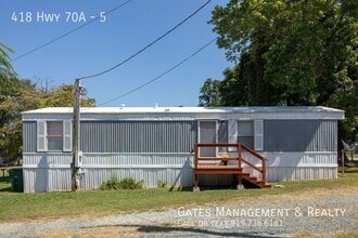 Building Photo - 418 U.S. Hwy 70A