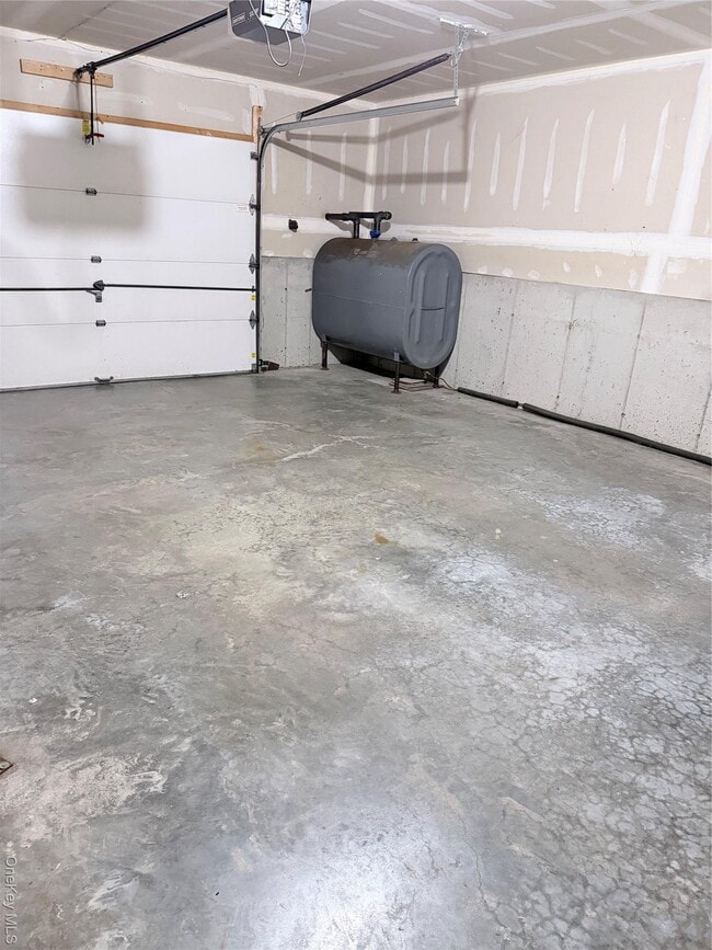 Foto del edificio - 1043 Roosa Gap Rd