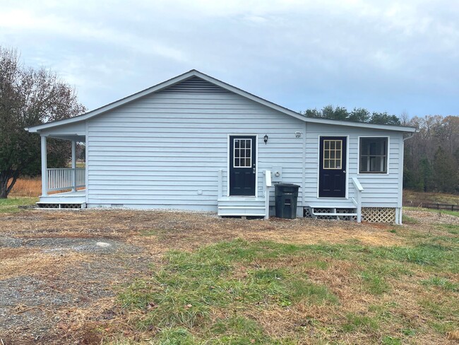 Foto del edificio - Gorgeous Rambler on Acreage in Sumerduck!