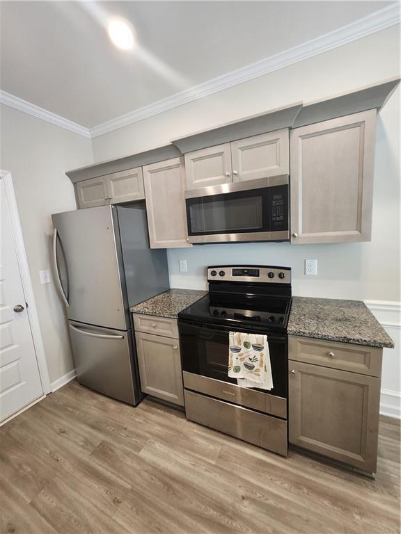 Foto del edificio - 332 Melody Ln