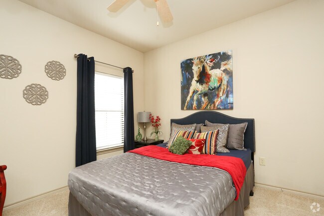Unit A1 - Crest Round Rock