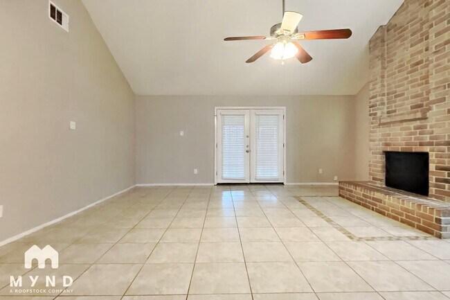 Building Photo - 3218 Sedgeborough Cir
