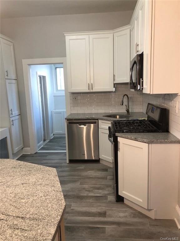 Foto principal - 129 N Highland Ave