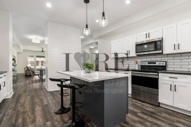 Foto del edificio - 966 Wilson Ave