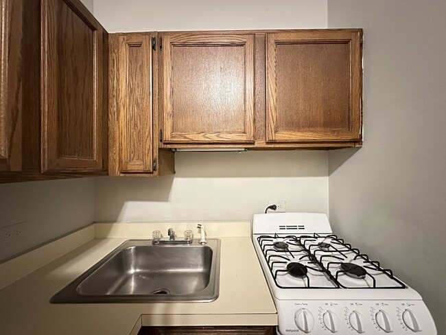 Foto del edificio - 515 W Melrose St