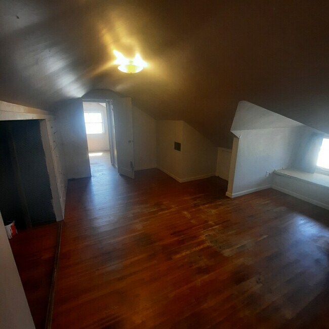 Building Photo - 1234 McDonald Ave