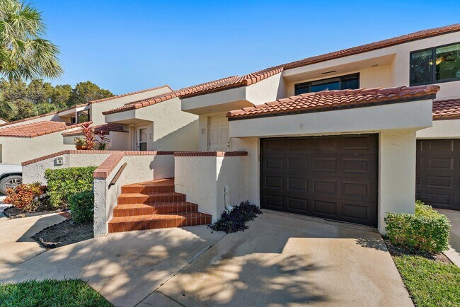 Building Photo - 204 Sea Oats Dr