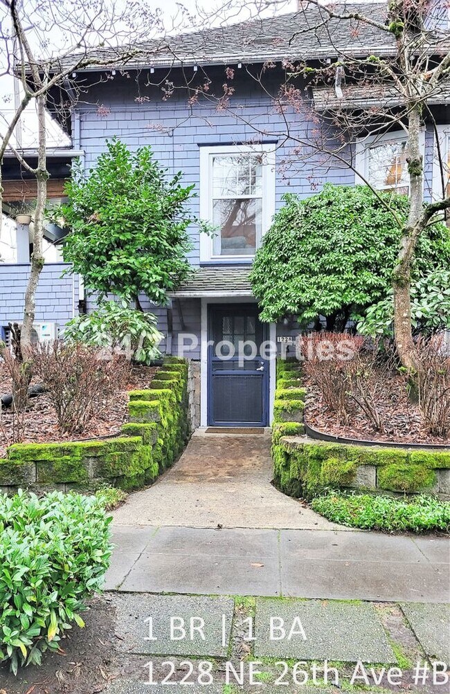 Building Photo - 1228 NE 26th Ave