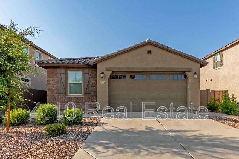 Photo - 2222 E Palmdale Ln