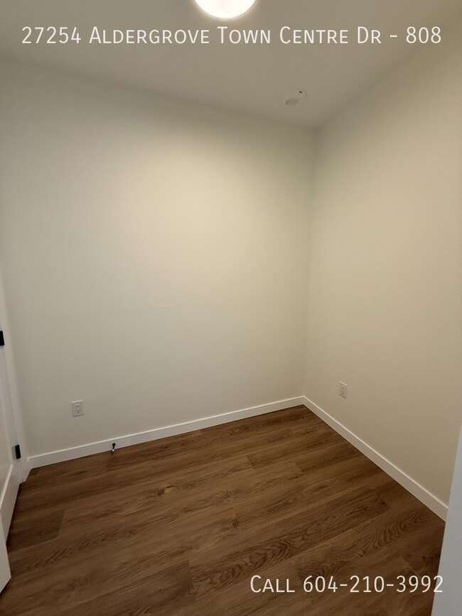 Building Photo - Brand New Condo at Vanetta