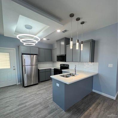 Building Photo - 12 N 59th St