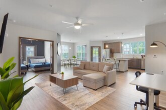 Building Photo - 1540 Dunn Rd