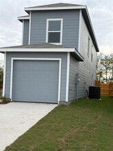 Building Photo - 703 Sandhill Crane Ln