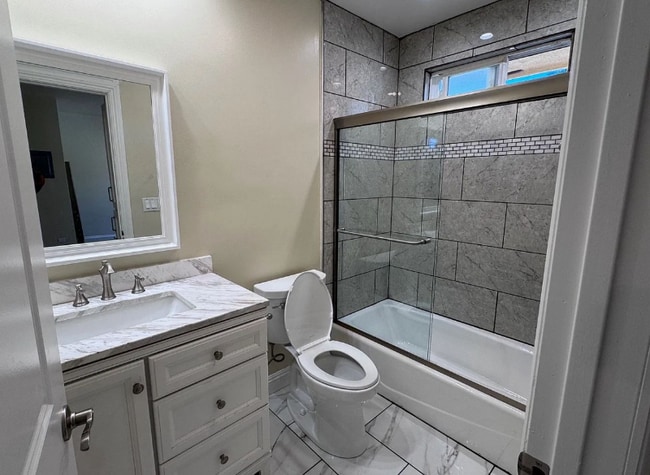 Foto del edificio - 207 Wesley Ave