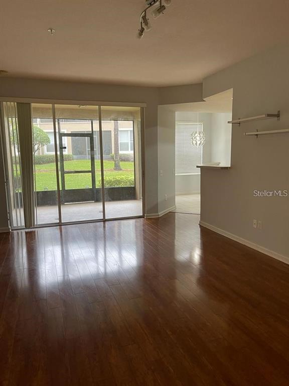 Foto del edificio - 6443 Axeitos Terrace