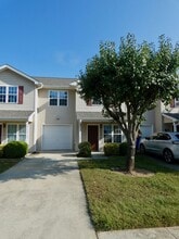Building Photo - 65 Lilac Fields Way