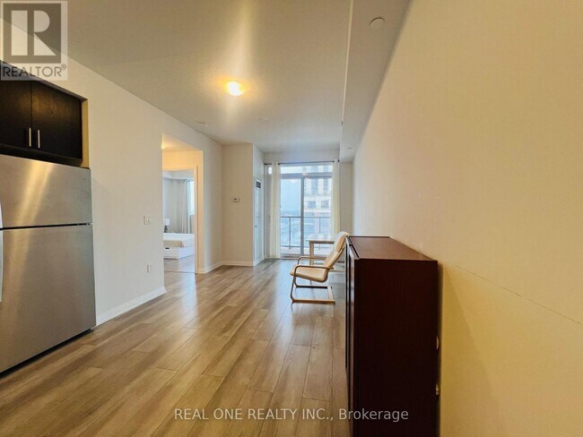 Photo du bâtiment - 9560 Markham Rd