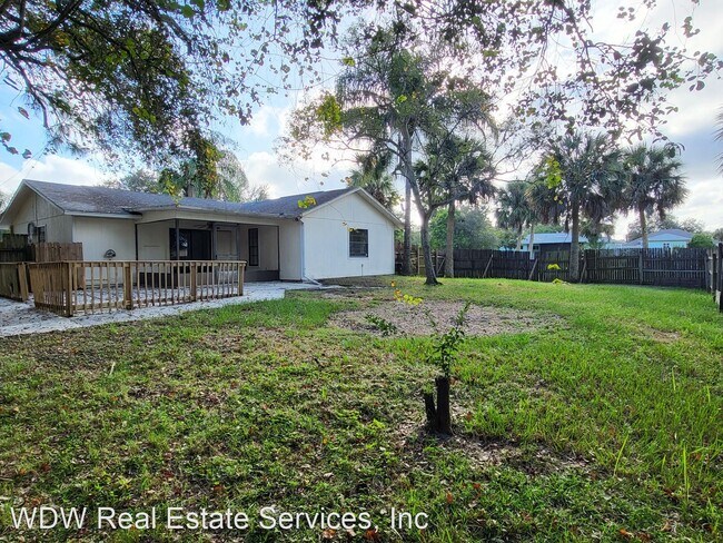 Building Photo - 3 br, 2 bath House - 750 Rose Avenue
