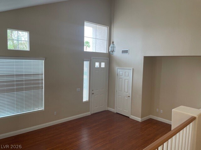 Building Photo - 321 Waterton Lakes Ave