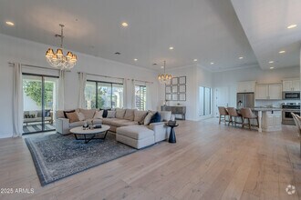 Building Photo - 10532 N 79th St