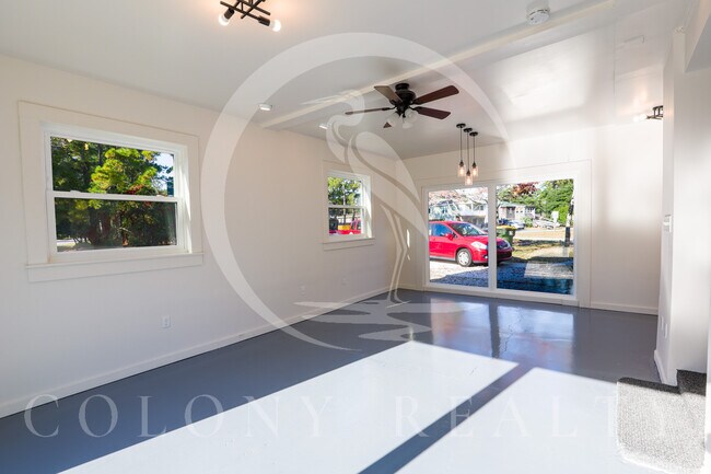 Foto del edificio - 319 W Ocean Acres Dr