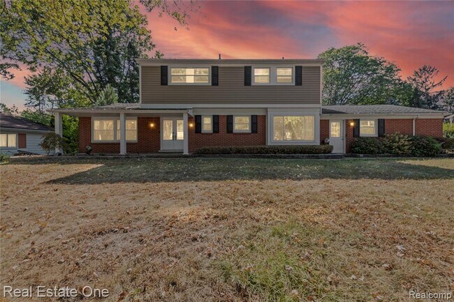 Foto del edificio - 26641 Greythorne Trail