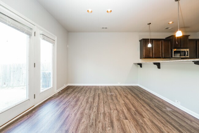 Building Photo - Elegant Two-Story Home with Open Living Space