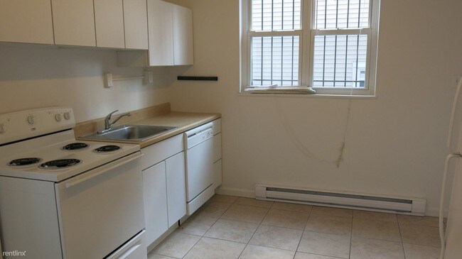 Building Photo - Studio, 1 bath  - 6017 Stanton Ave Apt 2
