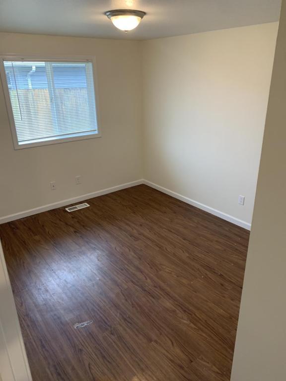 Foto del edificio - 432 30th Ave SE