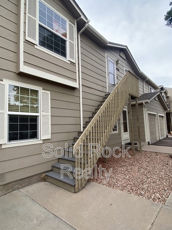 Photo - 4920 Universal Heights