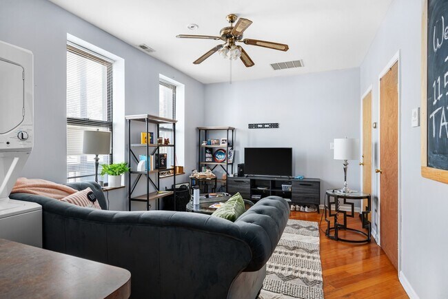 Foto del edificio - 1152 W Taylor St