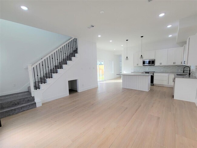 Foto del edificio - 1733 Maryland Ave