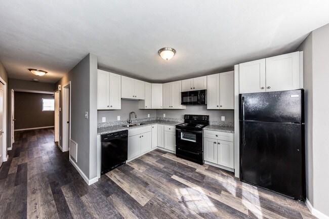 Foto del edificio - Brookside Manor Apartments