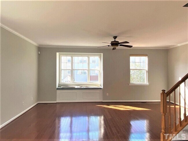 Foto del edificio - 3 Bedroom Townhome for Rent Apex