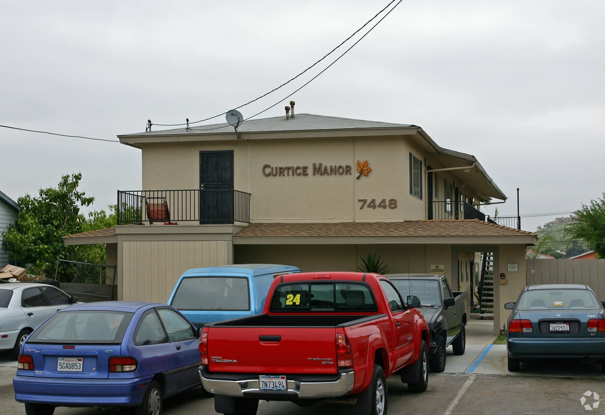 Primary Photo - Pacific Daytona Apartments